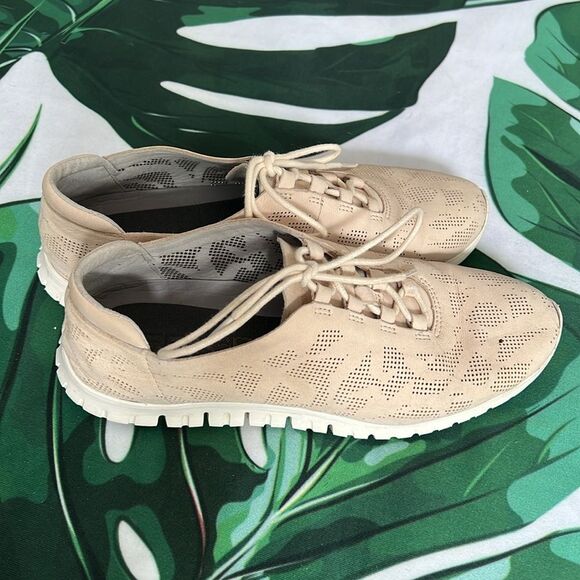 Cole Haan beige eyelet suede sneakers - Picture 5 of 7